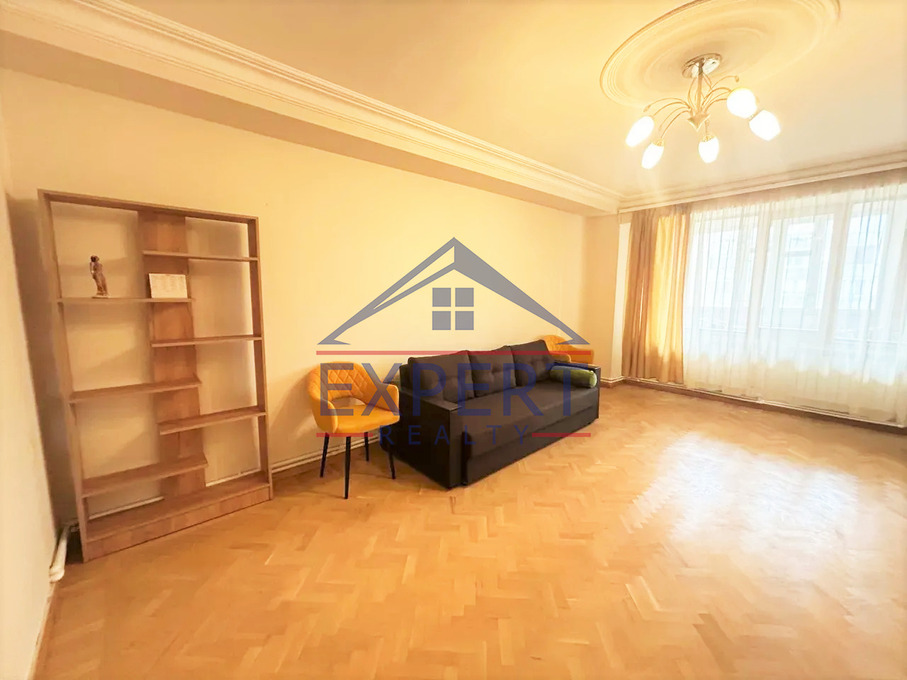 ԱՐԱԲԿԻՐ, ԱՂԲՅՈՒՐ ՍԵՐՈԲԻ ՓՈՂՈՑ, 3 ՍԵՆՅԱԿ