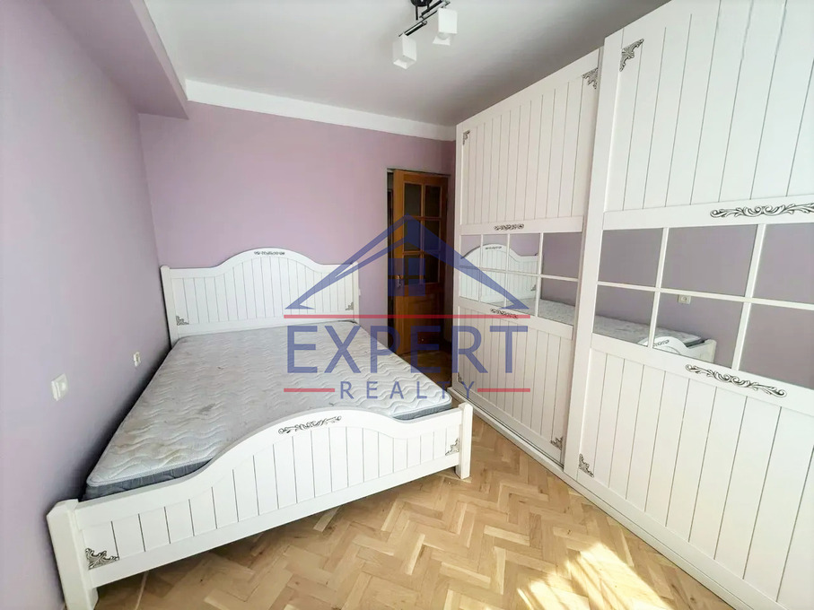 ԱՐԱԲԿԻՐ, ԱՂԲՅՈՒՐ ՍԵՐՈԲԻ ՓՈՂՈՑ, 3 ՍԵՆՅԱԿ