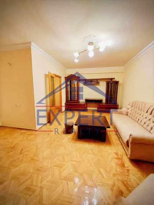 ԱՐԱԲԿԻՐ, ԱՎԵՏ ԱՎԵՏԻՍՅԱՆ ՓՈՂՈՑ, 3 ՍԵՆՅԱԿ