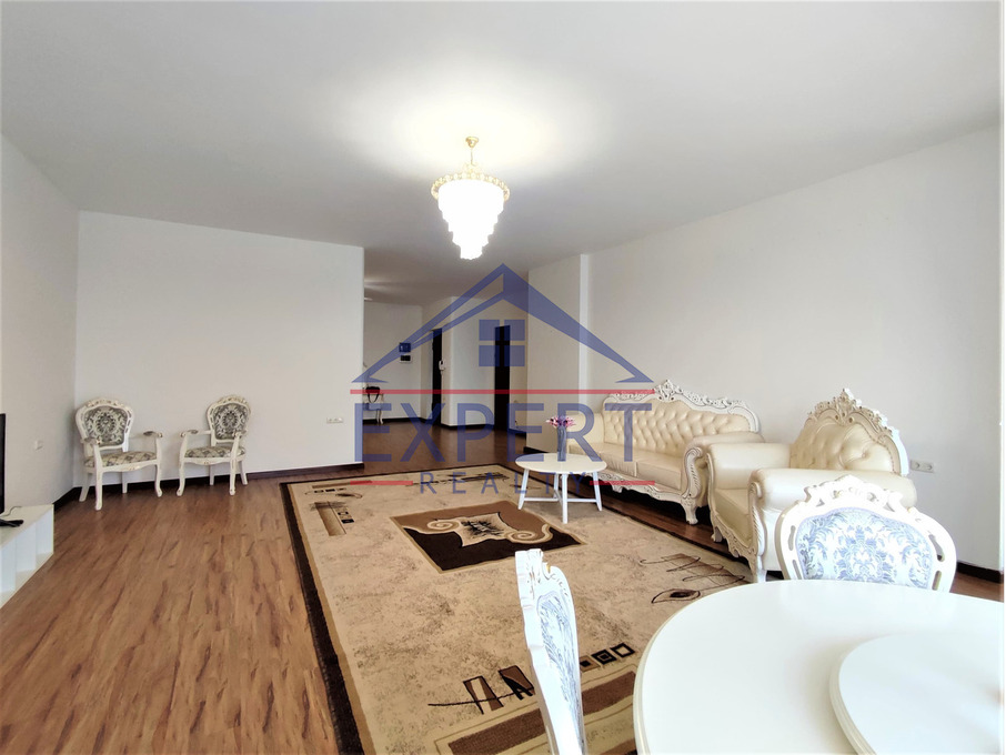 ԿԵՆՏՐՈՆ, ԱՄԻՐՅԱՆ ՓՈՂՈՑ, 4 ՍԵՆՅԱԿ