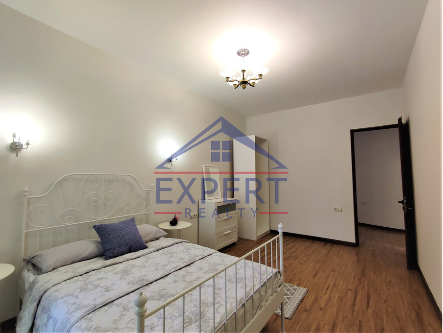 ԿԵՆՏՐՈՆ, ԱՄԻՐՅԱՆ ՓՈՂՈՑ, 4 ՍԵՆՅԱԿ