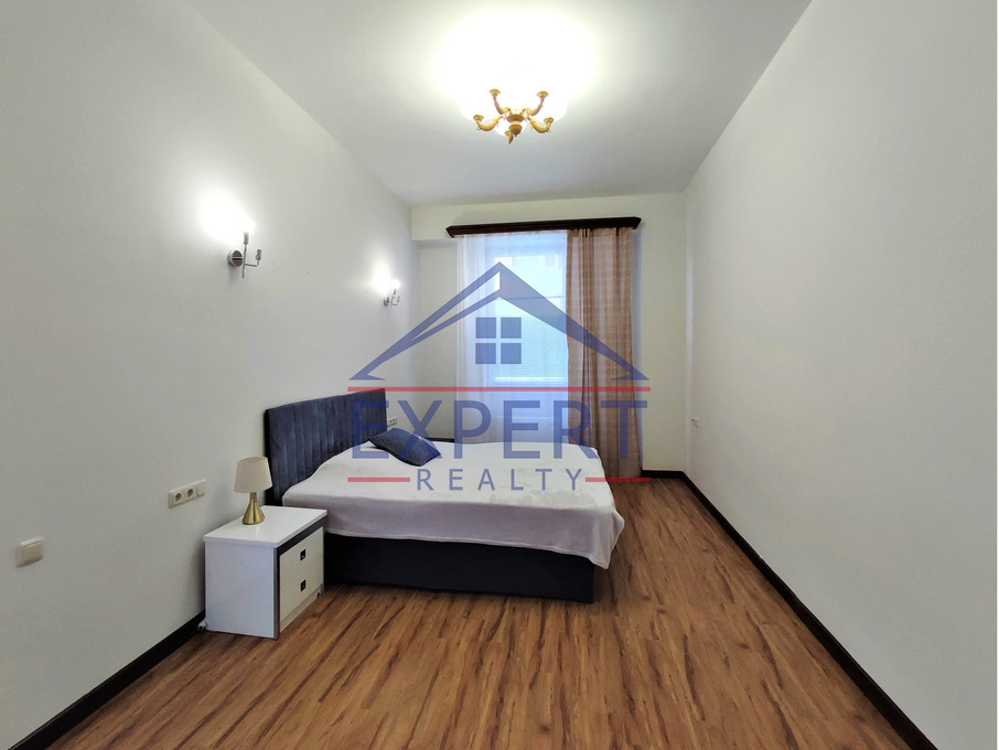 ԿԵՆՏՐՈՆ, ԱՄԻՐՅԱՆ ՓՈՂՈՑ, 4 ՍԵՆՅԱԿ