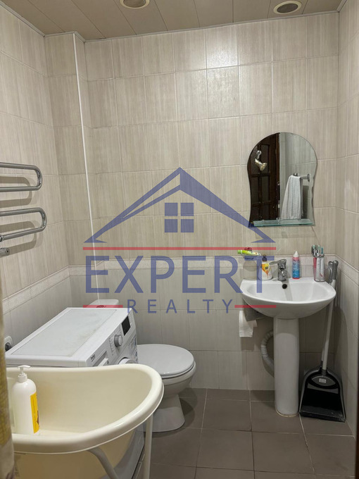 ԱՐԱԲԿԻՐ, ԱԶԱՏՈՒԹՅԱՆ ՊՈՂՈՏԱ 3 ՍԵՆՅԱԿ