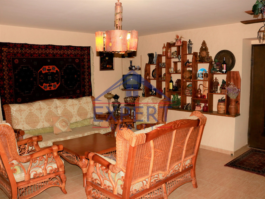 ԿԵՆՏՐՈՆ, ՓԱՐՊԵՑԻ ՓՈՂՈՑ, 4 ՀԱՐԿ