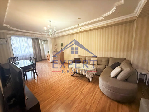ՇԵՆԳԱՎԻԹ, ՄԱՅԻՍԻ 9 ՓՈՂՈՑ, 3 ՍԵՆՅԱԿ