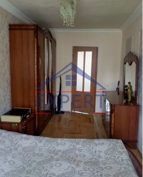 ՔԱՆԱՔԵՌ ԶԵՅԹՈՒՆ, ԼԵՓՍՈՒՍԻ ՓՈՂՈՑ , 3 ՍԵՆՅԱԿ