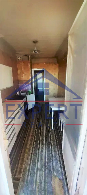 ՔԱՆԱՔԵՌ ԶԵՅԹՈՒՆ, ՍԱՐԿԱՎԱԳԻ ՓՈՂՈՑ, 3 ՍԵՆՅԱԿ