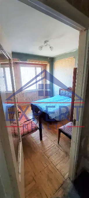 ՔԱՆԱՔԵՌ ԶԵՅԹՈՒՆ, ՍԱՐԿԱՎԱԳԻ ՓՈՂՈՑ, 3 ՍԵՆՅԱԿ