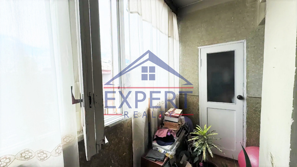 ՔԱՆԱՔԵՌ ԶԵՅԹՈՒՆ, ԱՐՄԵՆ ՏԻԳՐԱՆՅԱՆ ՓՈՂՈՑ, 3 ՍԵՆՅԱԿ