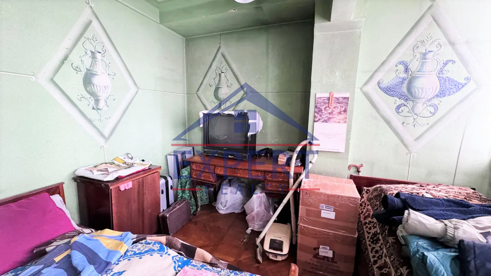 ՔԱՆԱՔԵՌ ԶԵՅԹՈՒՆ, ԱՐՄԵՆ ՏԻԳՐԱՆՅԱՆ ՓՈՂՈՑ, 3 ՍԵՆՅԱԿ