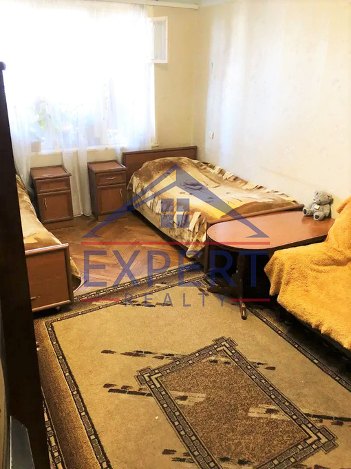 ՔԱՆԱՔԵՌ ԶԵՅԹՈՒՆ, ԼԵՓՍԻՈՒՍԻ ՓՈՂՈՑ, 3 ՍԵՆՅԱԿ