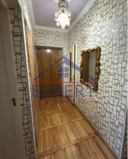 ԿԵՆՏՐՈՆ, ՔԱՋԱԶՆՈՒՆՈՒ  ՓՈՂՈՑ , 2 ՍԵՆՅԱԿ