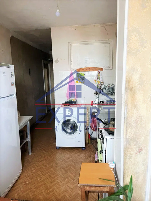 ՔԱՆԱՔԵՌ ԶԵՅԹՈՒՆ, ԼԵՓՍԻՈՒՍԻ ՓՈՂՈՑ, 3 ՍԵՆՅԱԿ
