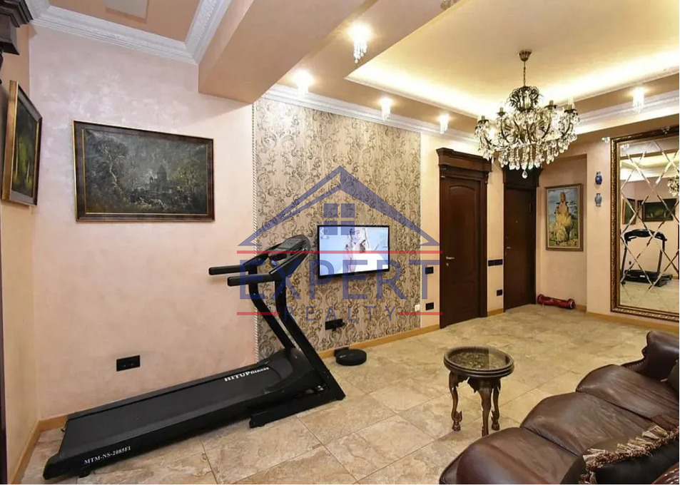 ԱՐԱԲԿԻՐ, ԱԴՈՆՑԻ ՓՈՂՈՑ, 3 ՍԵՆՅԱԿ