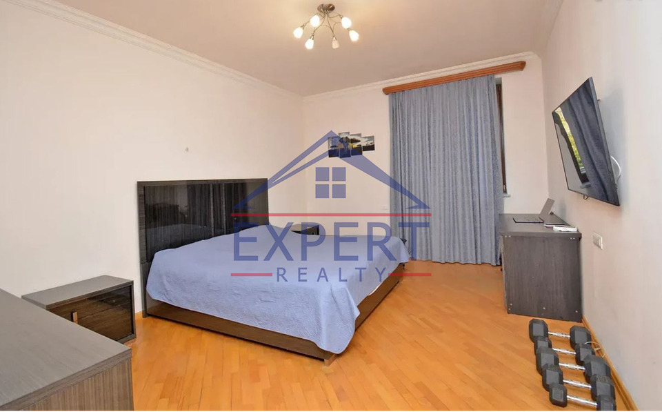 ԿԵՆՏՐՈՆ, ՍԱՅԱԹ  ՆՈՎԱ  ՊՈՂՈՏԱ  3 ՍԵՆՅԱԿ