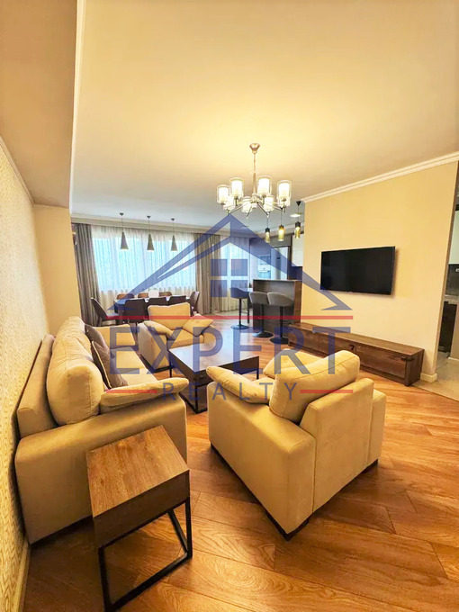 ԿԵՆՏՐՈՆ, ԲՐՅՈՒՍՈՎԻ ՓՈՂՈՑ, 3 ՍԵՆՅԱԿ