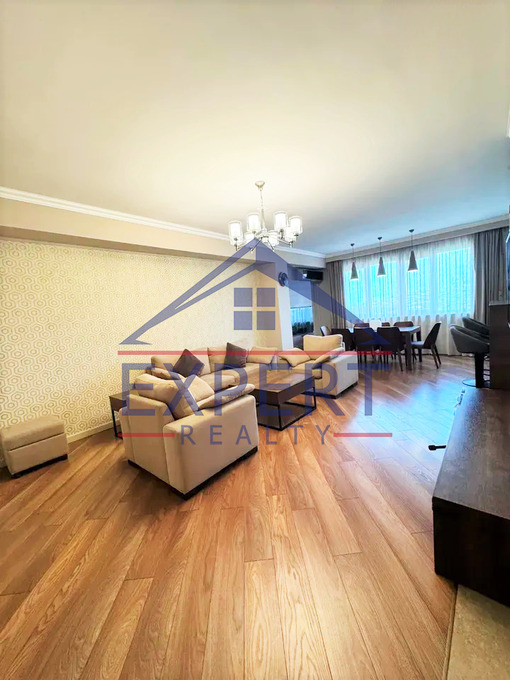 ԿԵՆՏՐՈՆ, ԲՐՅՈՒՍՈՎԻ ՓՈՂՈՑ, 3 ՍԵՆՅԱԿ