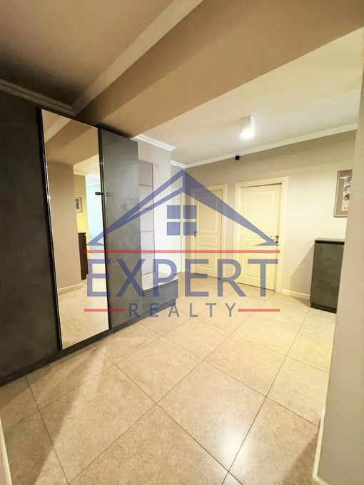 ԿԵՆՏՐՈՆ, ԲՐՅՈՒՍՈՎԻ ՓՈՂՈՑ, 3 ՍԵՆՅԱԿ