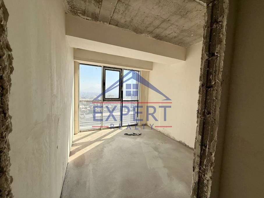 ԱՐԱԲԿԻՐ, ԿՈՄԻՏԱՍ, 3 ՍԵՆՅԱԿ