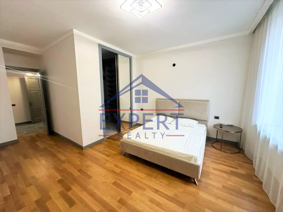 ԿԵՆՏՐՈՆ, ԹՈՒՄԱՆՅԱՆ ՓՈՂՈՑ, 3 ՍԵՆՅԱԿ