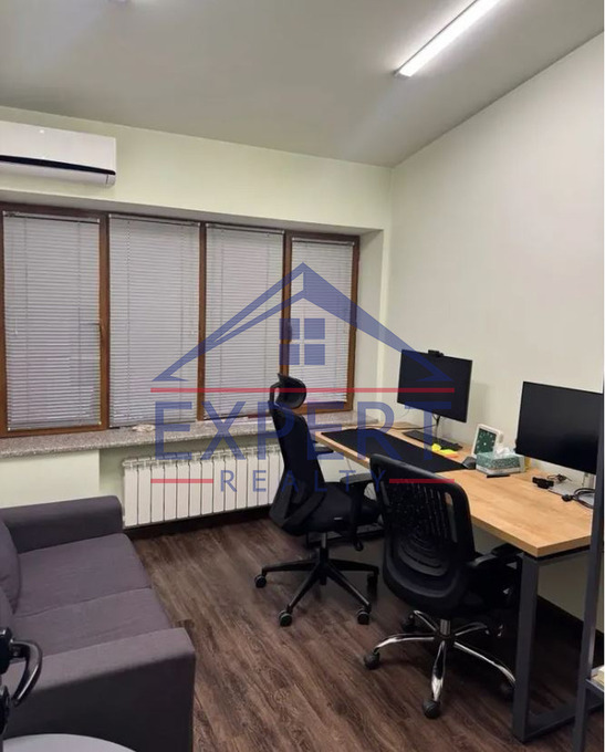 ԱՐԱԲԿԻՐ,ՀԱԿՈԲ ՀԱԿՈԲՅԱՆ ՓՈՂՈՑ 165ՔՄ