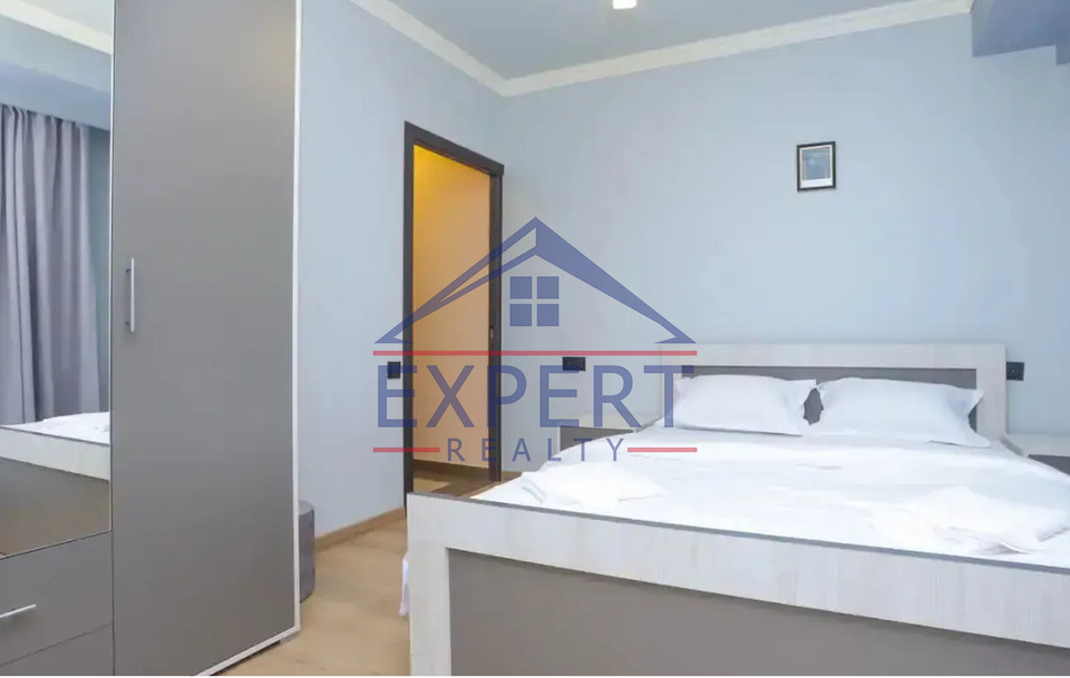 ԿԵՆՏՐՈՆ, ԱՄԻՐՅԱՆ ՓՈՂՈՑ, 3 ՍԵՆՅԱԿ