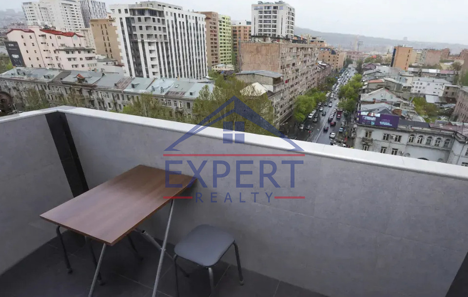 ԿԵՆՏՐՈՆ, ԱՄԻՐՅԱՆ ՓՈՂՈՑ, 3 ՍԵՆՅԱԿ