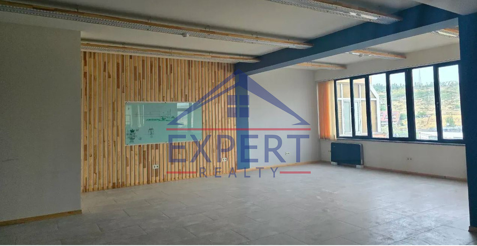 ԿԵՆՏՐՈՆ,ԾԻԾԵՌՆԱԿԱԲԵՐԴԻ ԽՃՈՒՂԻ 140ՔՄ