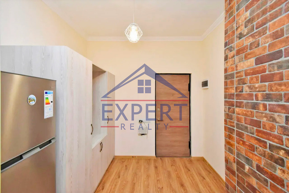 ԿԵՆՏՈՐՆ, ԱՄԻՐՅԱՆ ՓՈՂՈՑ, 2 ՍԵՆՅԱԿ