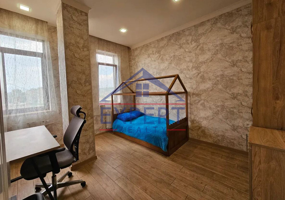 ԱՎԱՆ,ՆՎԵՐ ՍԱՖԱՐՅԱՆ ՓՈՂՈՑ 5 ՍԵՆՅԱԿ