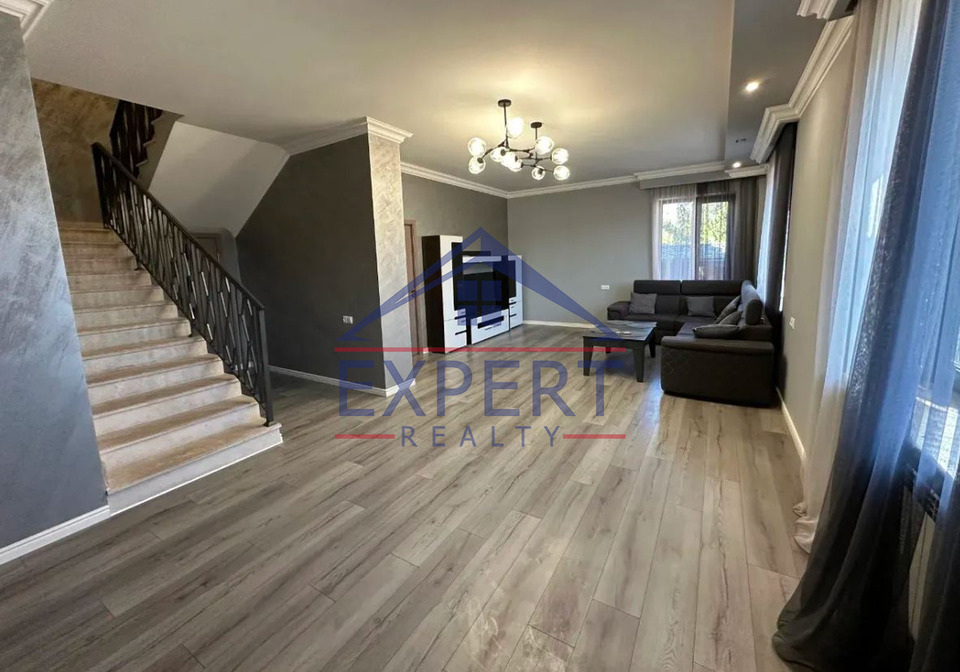 ԱՎԱՆ , ԱԼՄԱԹԻԻ ՓՈՂՈՑ   5 ՍԵՆՅԱԿ