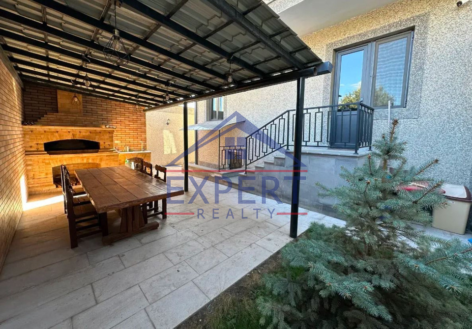 ԱՎԱՆ , ԱԼՄԱԹԻԻ ՓՈՂՈՑ   5 ՍԵՆՅԱԿ