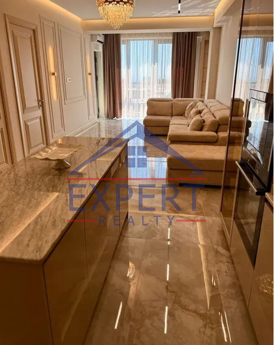 ԱՐԱԲԿԻՐ, ԿՈՄԻՏԱՍԻ ՊՈՂՈՏԱ, 3 ՍԵՆՅԱԿ