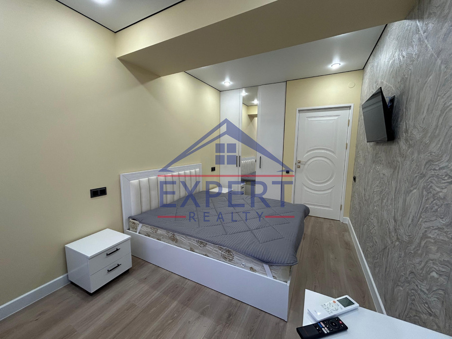 ԿԵՆՏՐՈՆ, ՉԱՐԵՆՑԻ ՓՈՂՈՑ 3   ՍԵՆՅԱԿ