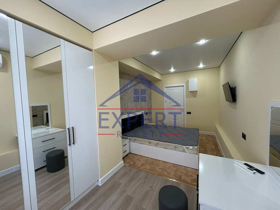 ԿԵՆՏՐՈՆ,ՉԱՐԵՆՑԻ ՓՈՂՈՑ 3 ՍԵՆՅԱԿ