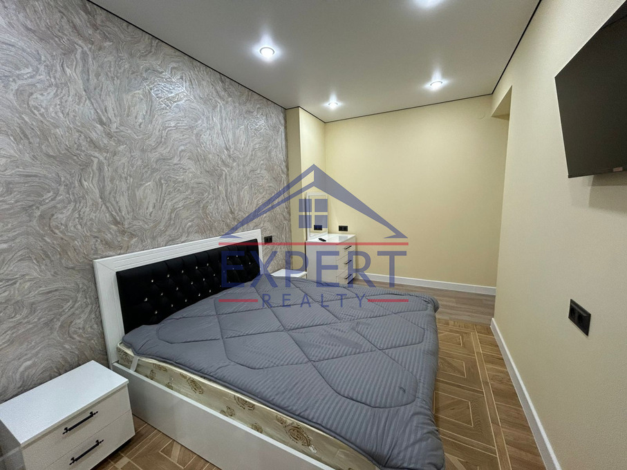 ԿԵՆՏՐՈՆ,ՉԱՐԵՆՑԻ ՓՈՂՈՑ 3 ՍԵՆՅԱԿ