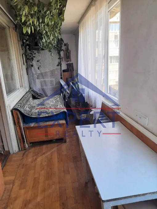 ՇԵՆԳԱՎԻԹ, ՖՐՈՒՆԶԵԻ ՓՈՂՈՑ, 4 ՍԵՆՅԱԿ