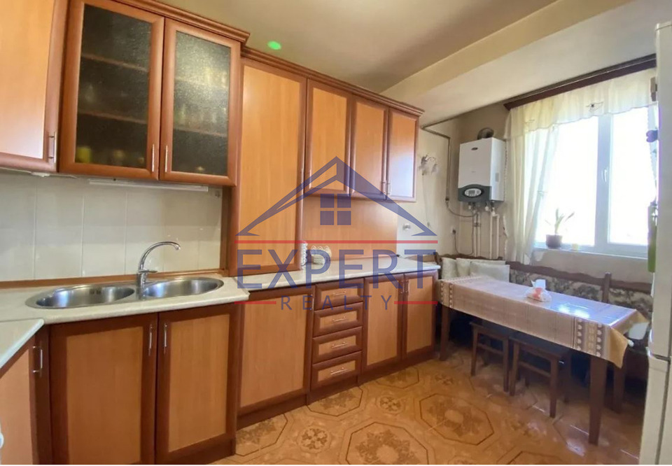 ՇԵՆԳԱՎԻԹ ՉԵԽՈՎԻ ՓՈՂՈՑ   2 ՍԵՆՅԱԿ