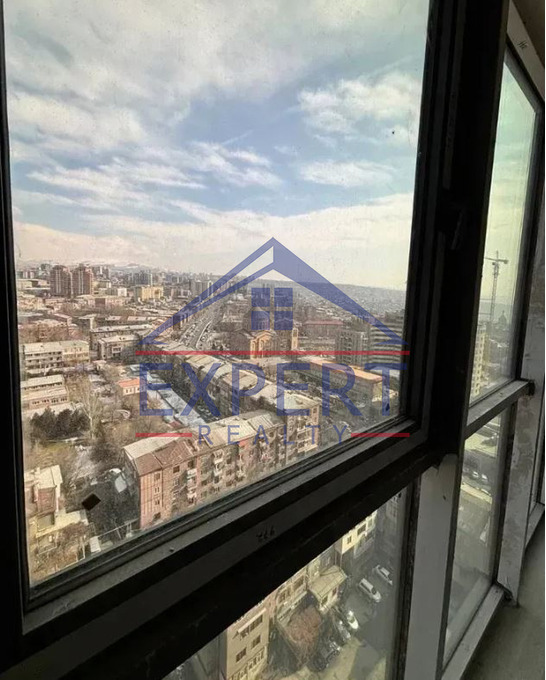 ԱՐԱԲԿԻՐ, ԿՈՄԻՏԱՍԻ ՊՈՂՈՏԱ, 3 ՍԵՆՅԱԿ