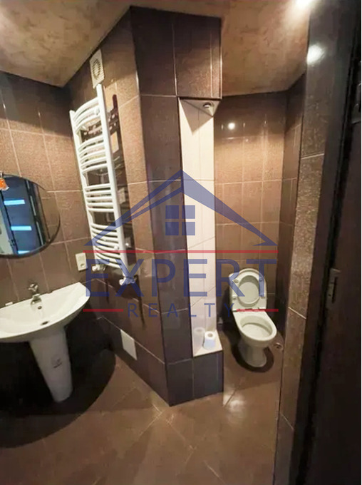 ԱՋԱՓՆՅԱԿ, ՆՈՐԱՇԵՆ ԹԱՂԱՄԱՍ, 3 ՍԵՆՅԱԿ