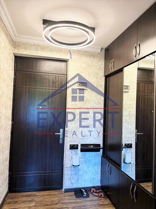 ՇԵՆԳԱՎԻԹ, ԵՂԻՇԵ ԹԱԴԵՎՈՍՅԱՆ ՓՈՂՈՑ, 4 ՍԵՆՅԱԿ