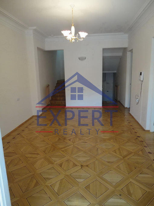 ԱՐԱԲԿԻՐ,ՍԵՊՈՒՀԻ ՓՈՂՈՑ  8+ ՍԵՆՅԱԿ