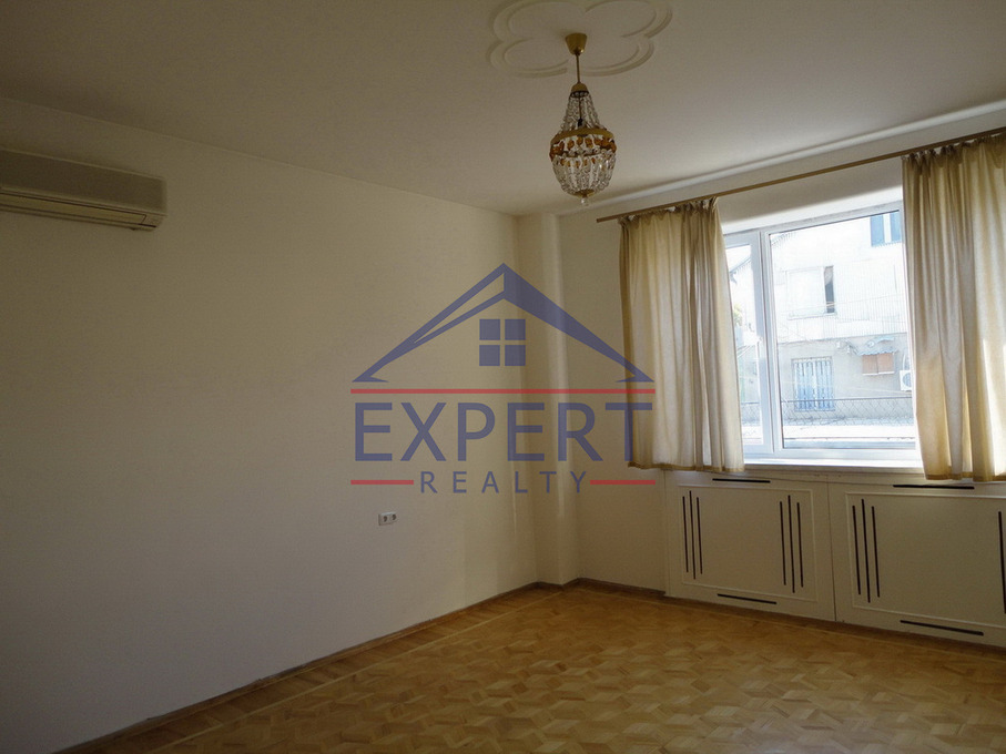 ԱՐԱԲԿԻՐ,ՍԵՊՈՒՀԻ ՓՈՂՈՑ  8+ ՍԵՆՅԱԿ