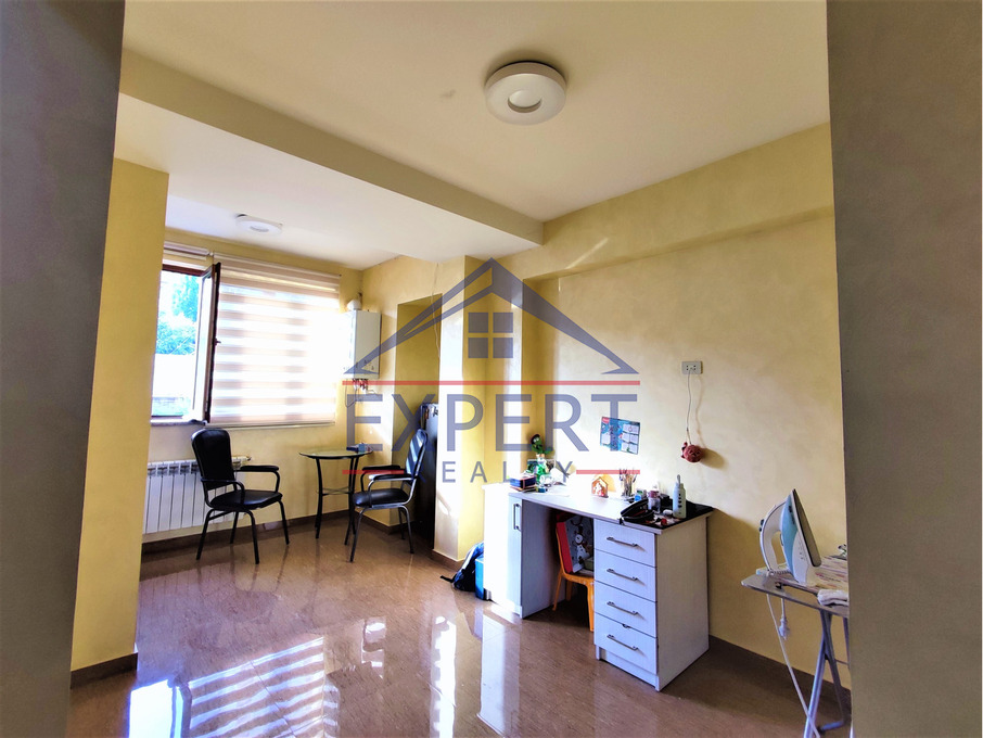 ԱՐԱԲԿԻՐ, ԱԶԱՏՈՒԹՅԱՆ ՊՈՂՈՏԱ, 4 ՍԵՆՅԱԿ