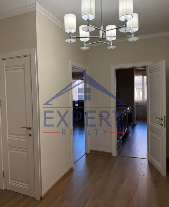 ԱՐԱԲԿԻՐ, ՕՐԲԵԼԻ ՓՈՂՈՑ, 3 ՍԵՆՅԱԿ