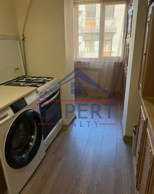 ԱՐԱԲԿԻՐ, ՕՐԲԵԼԻ ՓՈՂՈՑ, 3 ՍԵՆՅԱԿ