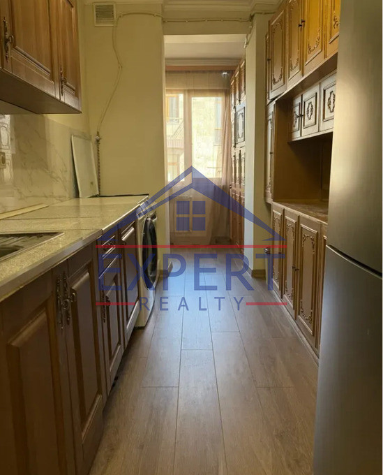 ԱՐԱԲԿԻՐ, ՕՐԲԵԼԻ ՓՈՂՈՑ, 3 ՍԵՆՅԱԿ