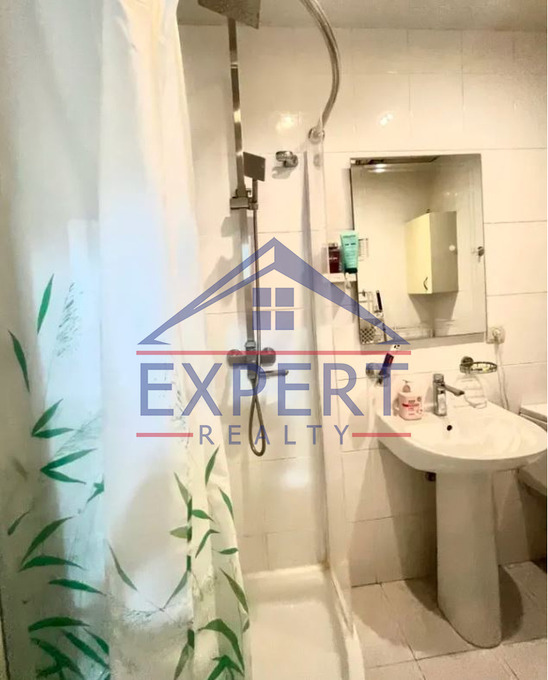 ԱՐԱԲԿԻՐ, ԿՈՄԻՏԱՍԻ ՊՈՂՈՏԱ, 3 ՍԵՆՅԱԿ