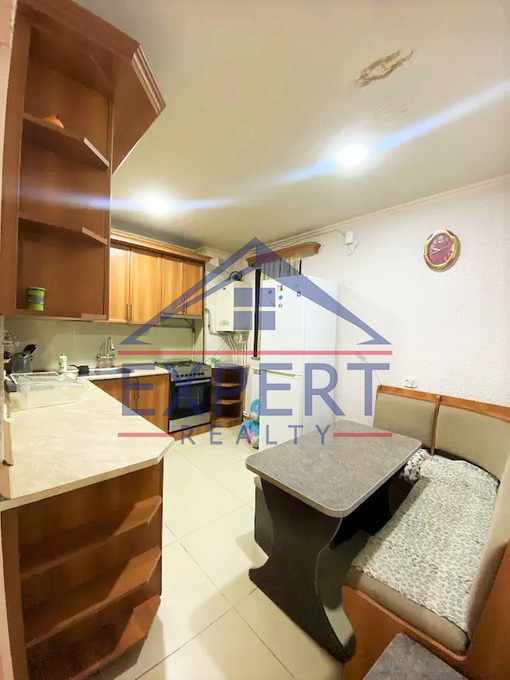 ՇԵՆԳԱՎԻԹ, ԲԱԳՐԱՏՈՒՆՅԱՆՑ ՓՈՂՈՑ, 3 ՍԵՆՅԱԿ