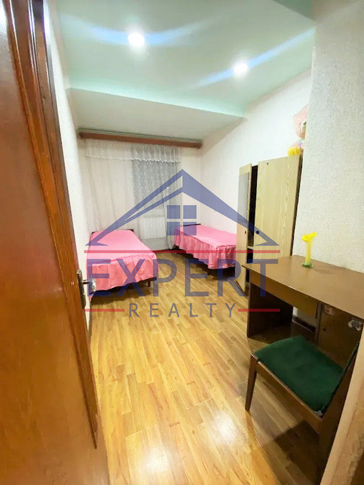 ՇԵՆԳԱՎԻԹ, ԲԱԳՐԱՏՈՒՆՅԱՆՑ ՓՈՂՈՑ, 3 ՍԵՆՅԱԿ